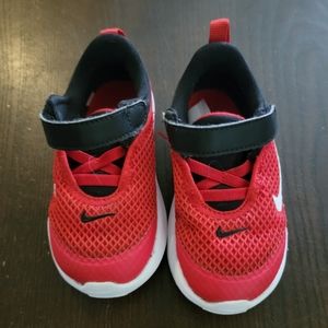 COPY - Infant / Toddler Size 6 Nike